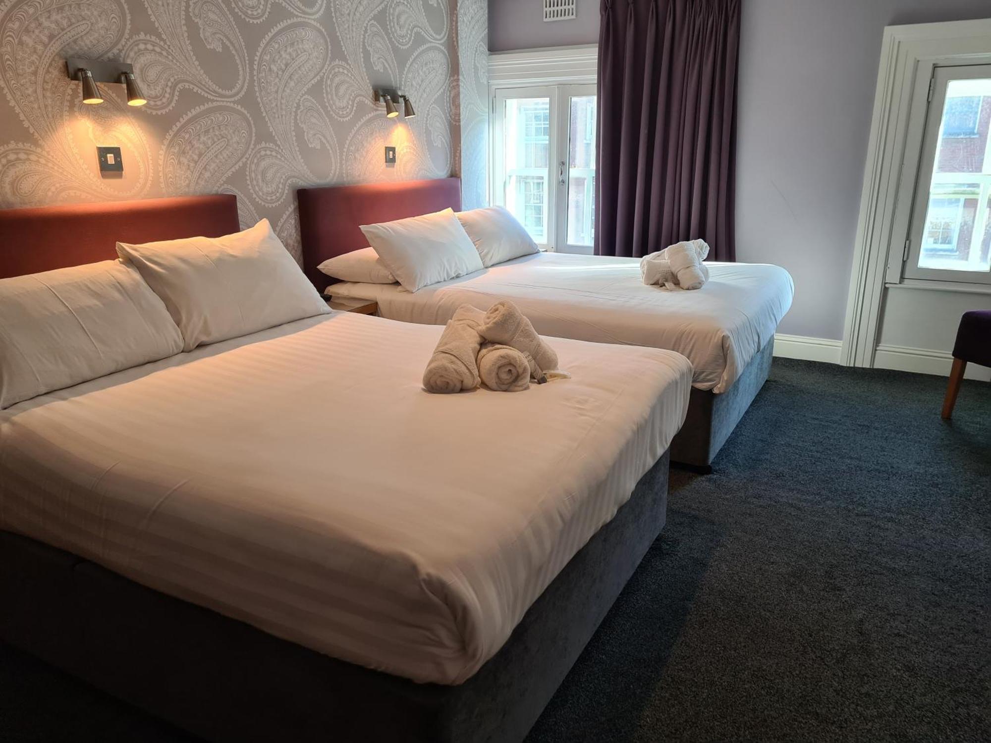 Quadruple Room,1262888743:JPEG